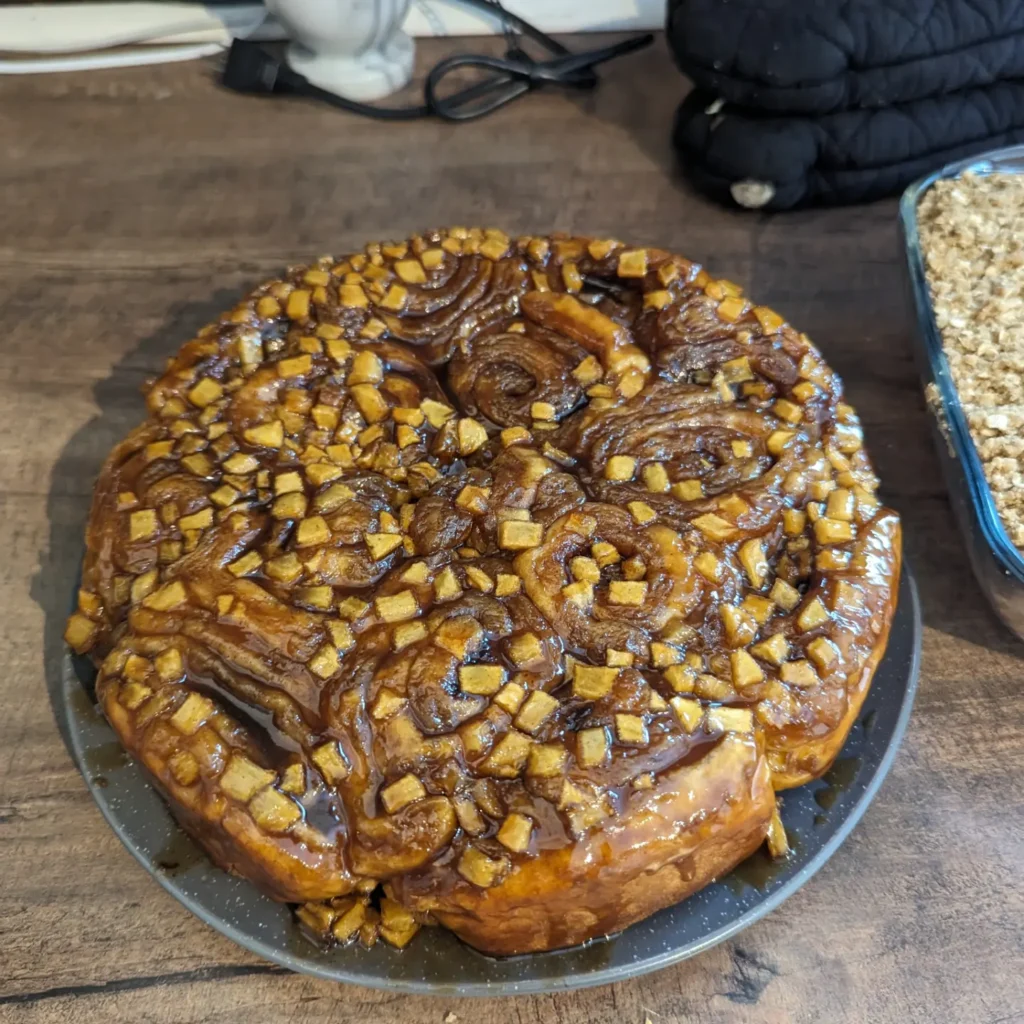 Apple Caramel Cinnamon Buns